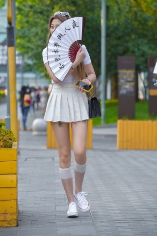  超DUAN裙白色中筒 SI WA 热力女孩 - 精华10- 街拍 第一站