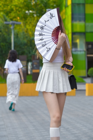  超DUAN裙白色中筒 SI WA 热力女孩 - 精华10- 街拍 第一站