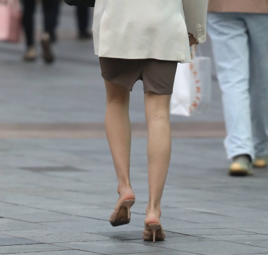气质高跟街拍短裙shaofu - 图片发布- 街拍网论坛