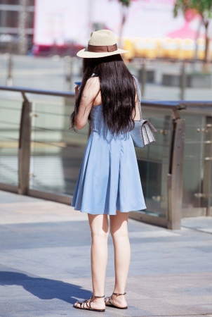 【BlueWind 2534】连衣裙，裸腿，凉鞋