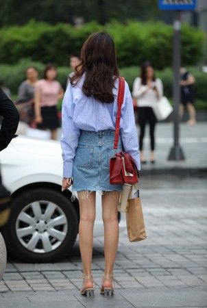 JIEPAIˡ2018.4.25-4ţDQ  Ů ڵȳ-ʦ-www.jiepaids.com