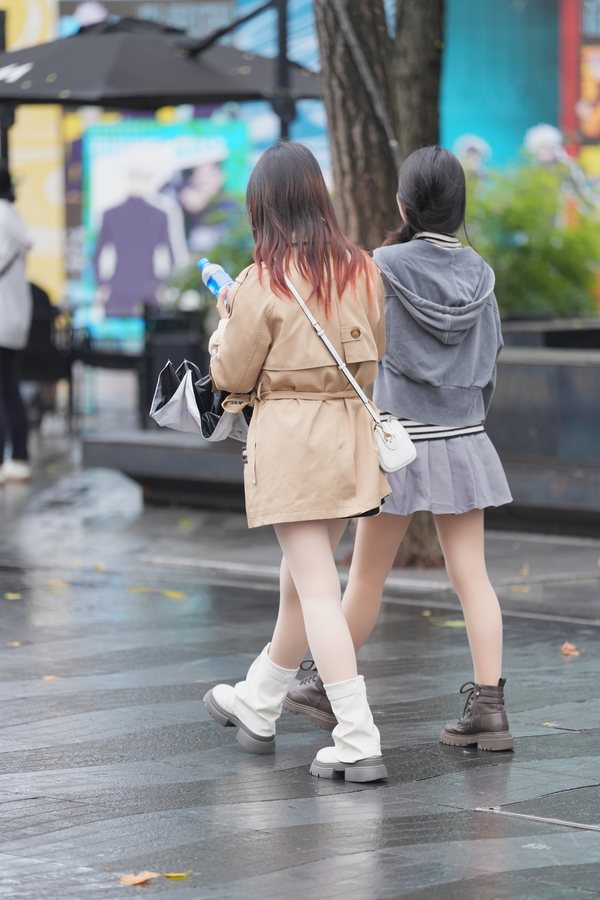 ˿2025.10.20