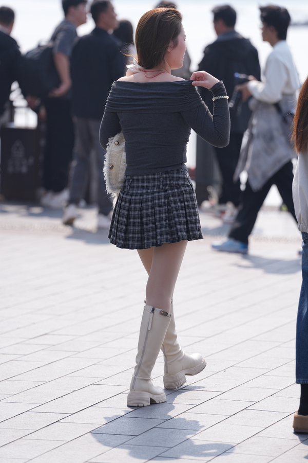 ��˿������2025.12.17��˿��ѥ