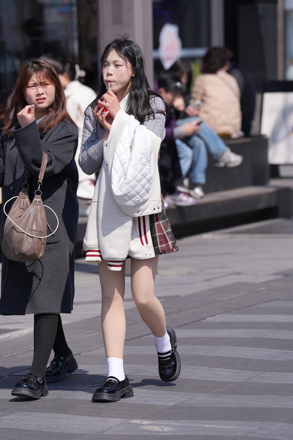 ��˿������2025.12.24��˿����